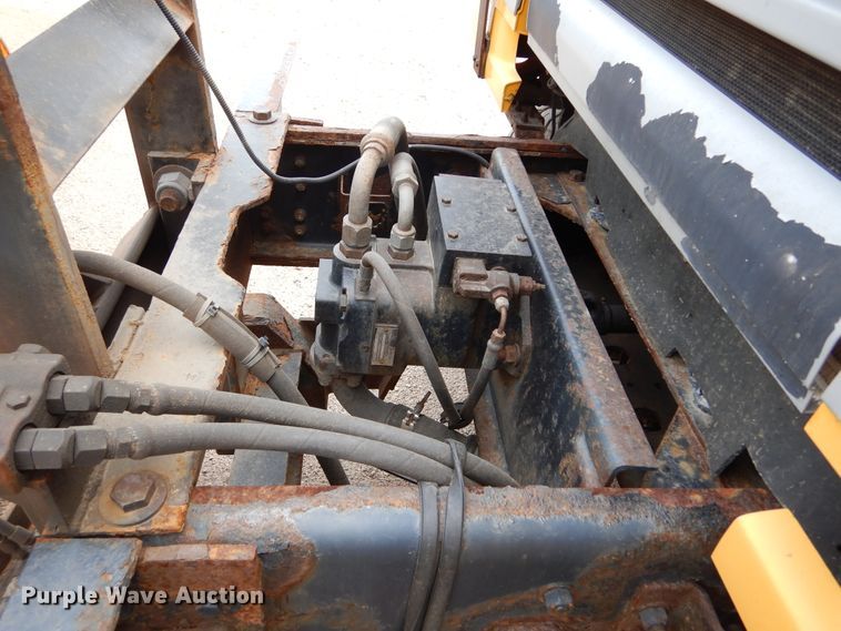 image for item DL6285 2005 Sterling LT9500  dump truck