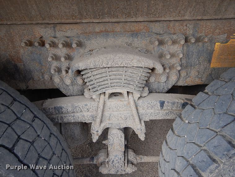 image for item DL6285 2005 Sterling LT9500  dump truck