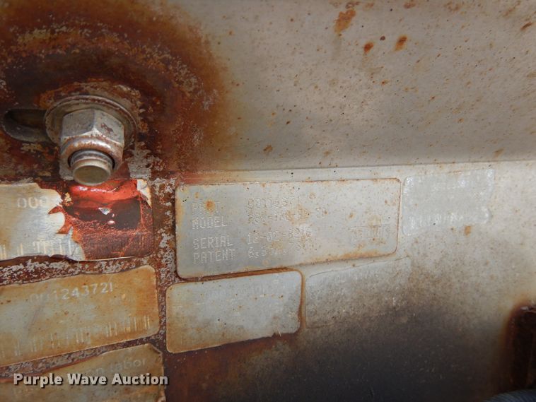 image for item DL6285 2005 Sterling LT9500  dump truck