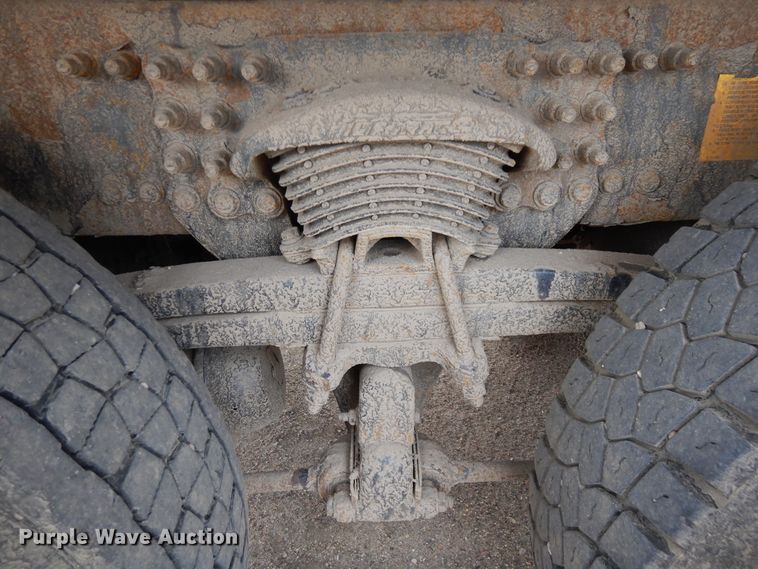 image for item DL6285 2005 Sterling LT9500  dump truck