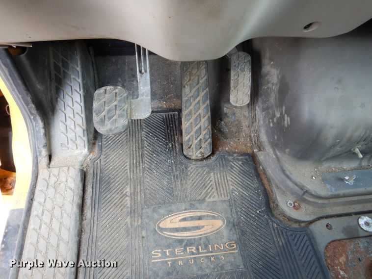 image for item DL6285 2005 Sterling LT9500  dump truck