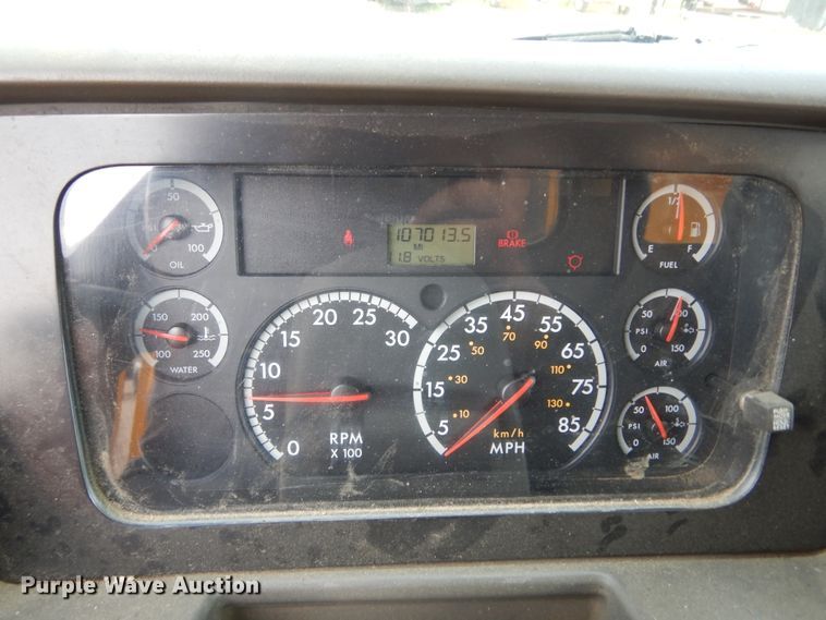 image for item DL6285 2005 Sterling LT9500  dump truck