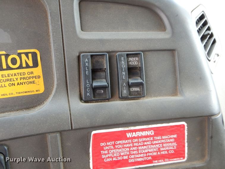 image for item DL6285 2005 Sterling LT9500  dump truck