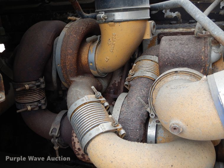 image for item DL6285 2005 Sterling LT9500  dump truck