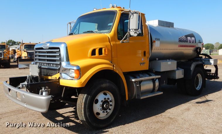 image for item DL6286 2008 Sterling L7500  oil distributor truck