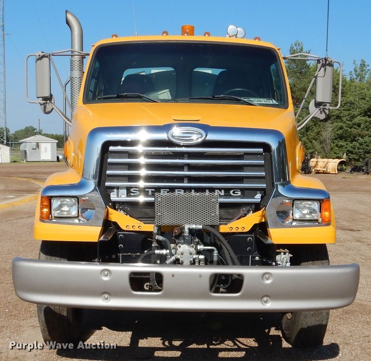 image for item DL6286 2008 Sterling L7500  oil distributor truck