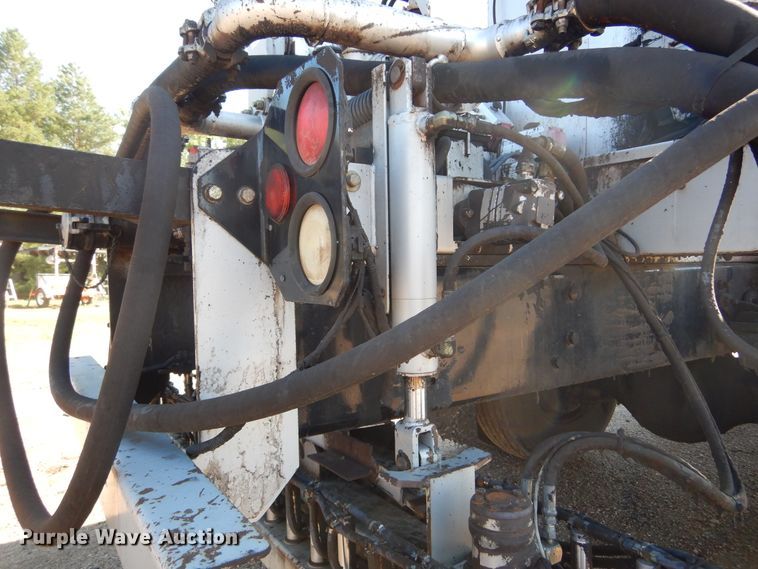 image for item DL6286 2008 Sterling L7500  oil distributor truck