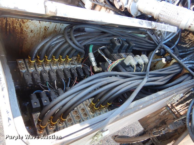 image for item DL6286 2008 Sterling L7500  oil distributor truck