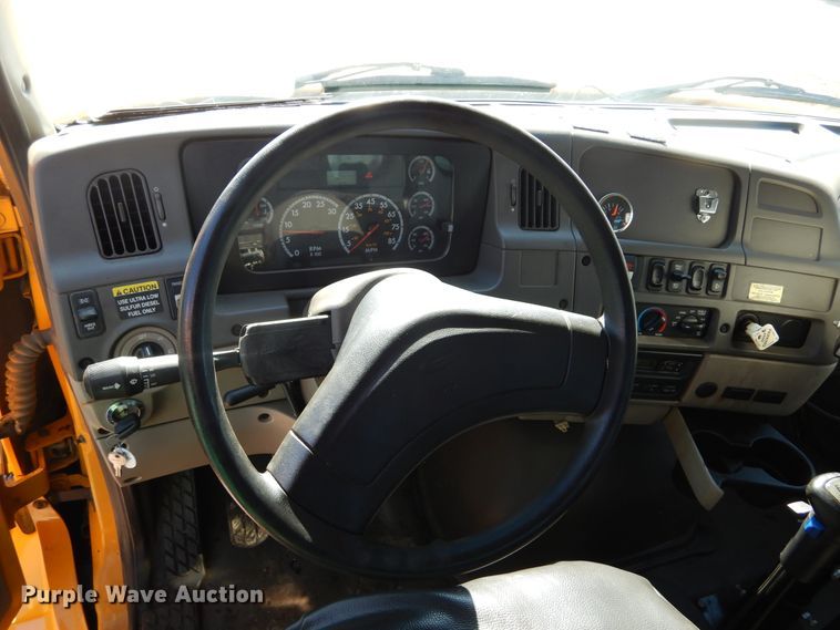 image for item DL6286 2008 Sterling L7500  oil distributor truck