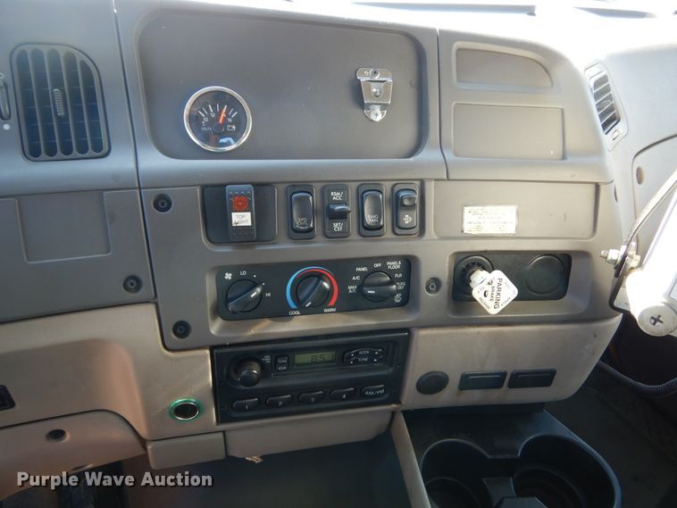 image for item DL6286 2008 Sterling L7500  oil distributor truck