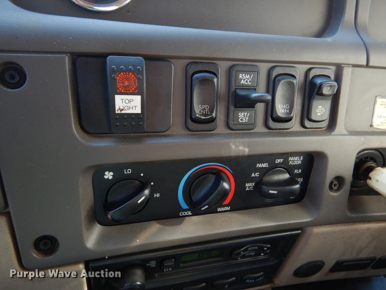 image for item DL6286 2008 Sterling L7500  oil distributor truck