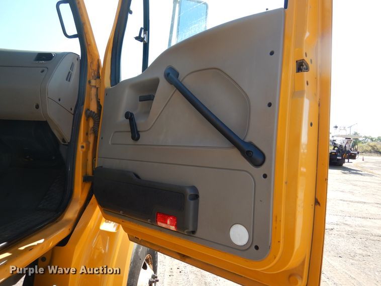 image for item DL6286 2008 Sterling L7500  oil distributor truck