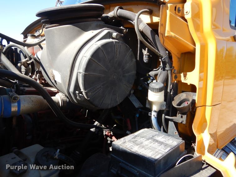 image for item DL6286 2008 Sterling L7500  oil distributor truck