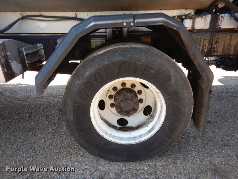 image for item DL6286 2008 Sterling L7500  oil distributor truck