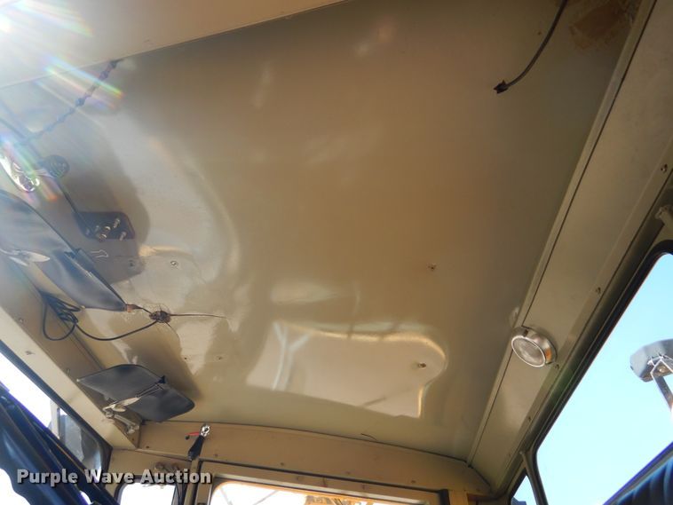 image for item DL6287 1989 Oshkosh P-2525-SP  snow blower truck