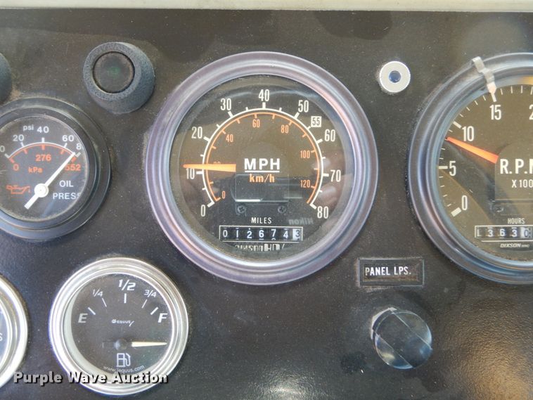 image for item DL6287 1989 Oshkosh P-2525-SP  snow blower truck