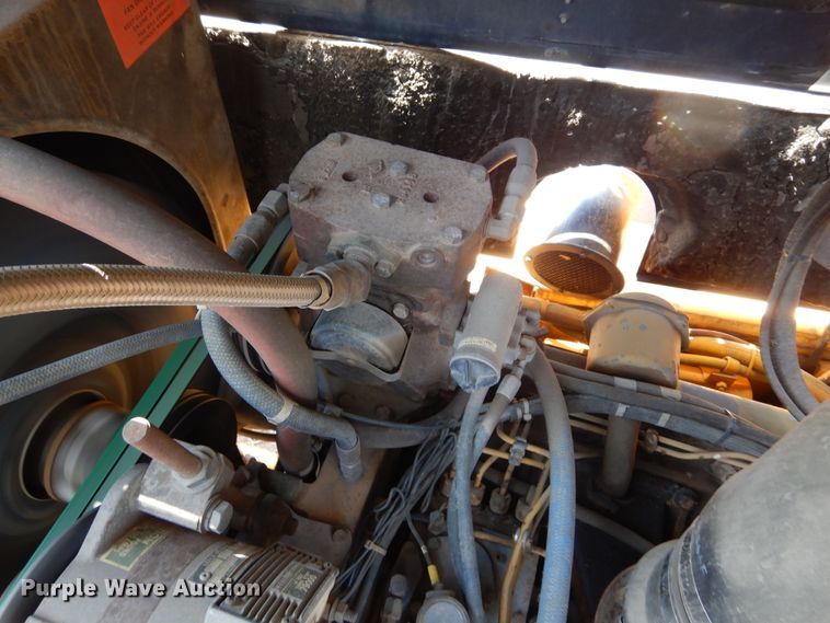 image for item DL6287 1989 Oshkosh P-2525-SP  snow blower truck