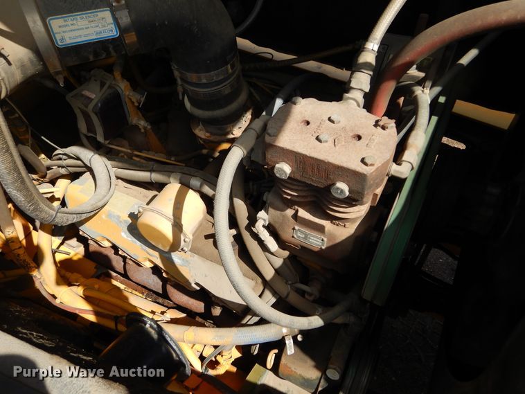 image for item DL6287 1989 Oshkosh P-2525-SP  snow blower truck