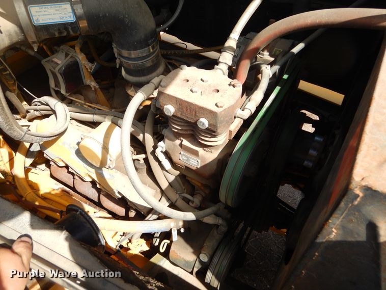 image for item DL6287 1989 Oshkosh P-2525-SP  snow blower truck