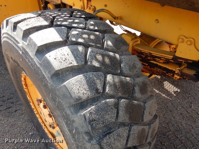 image for item DL6287 1989 Oshkosh P-2525-SP  snow blower truck