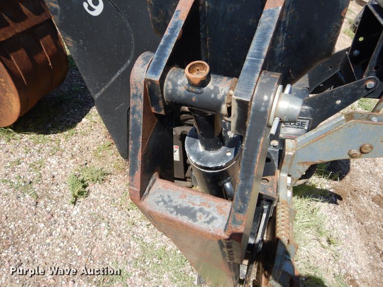 image for item DL6289 2001 Edge  skid steer backhoe