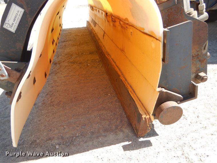 image for item DL6316 2005 Sterling LT9500  dump truck