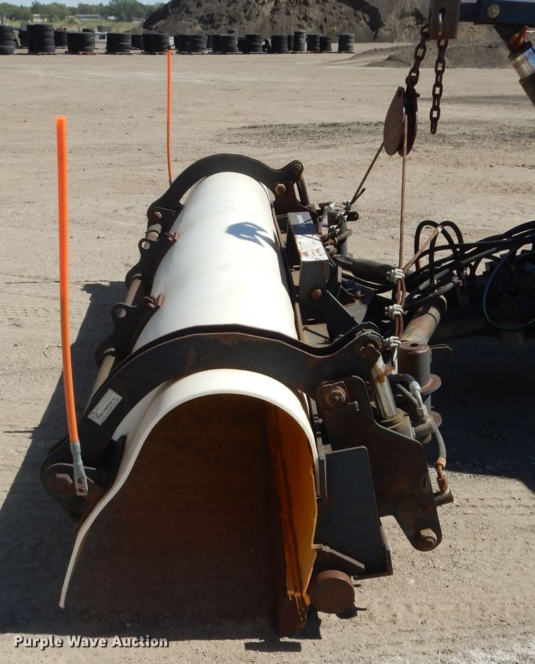 image for item DL6316 2005 Sterling LT9500  dump truck