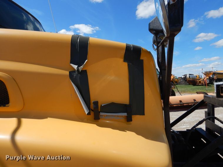 image for item DL6316 2005 Sterling LT9500  dump truck