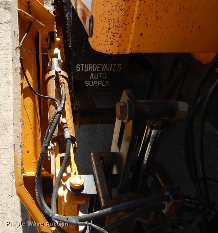 image for item DL6316 2005 Sterling LT9500  dump truck