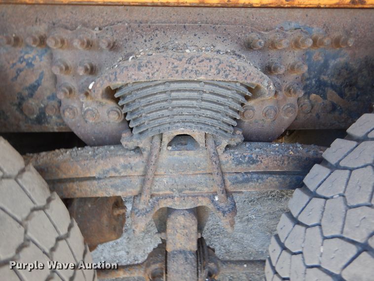 image for item DL6316 2005 Sterling LT9500  dump truck