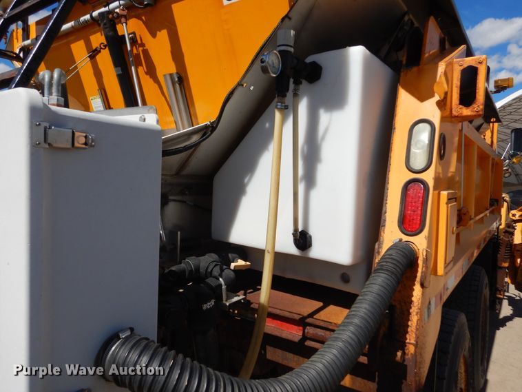 image for item DL6316 2005 Sterling LT9500  dump truck