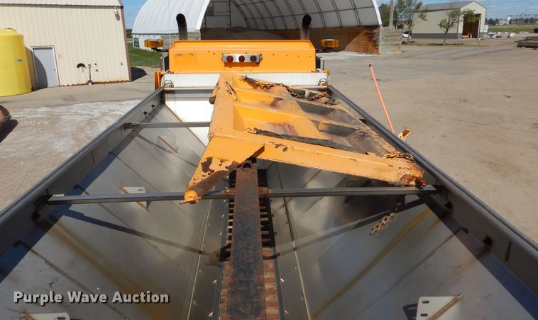 image for item DL6316 2005 Sterling LT9500  dump truck