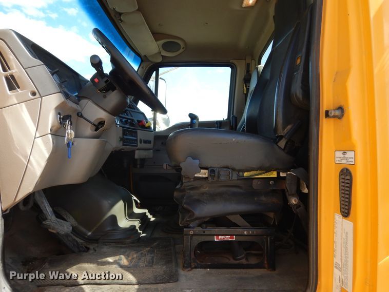 image for item DL6316 2005 Sterling LT9500  dump truck