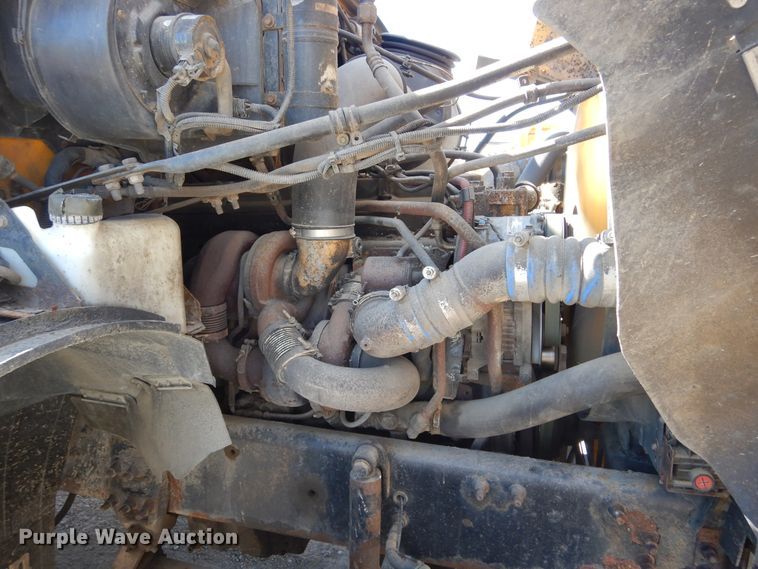 image for item DL6316 2005 Sterling LT9500  dump truck