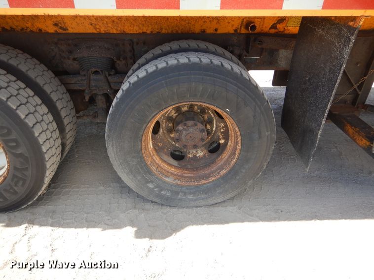 image for item DL6316 2005 Sterling LT9500  dump truck