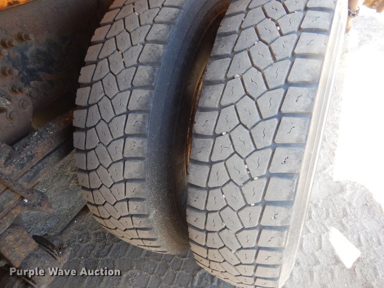 image for item DL6316 2005 Sterling LT9500  dump truck