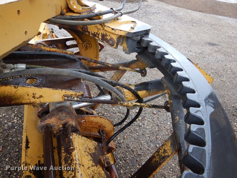 image for item DL6318 1984 Caterpillar 140G  motor grader