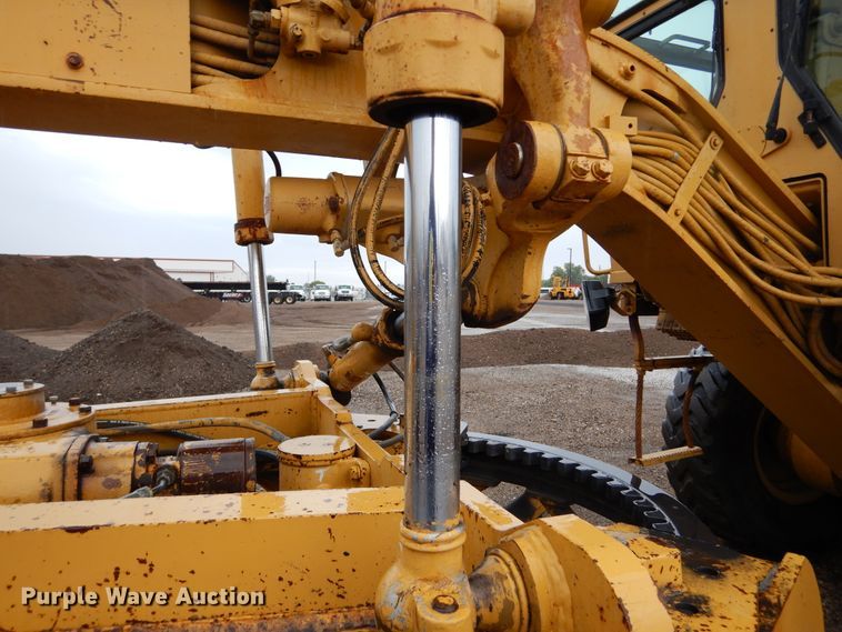 image for item DL6318 1984 Caterpillar 140G  motor grader