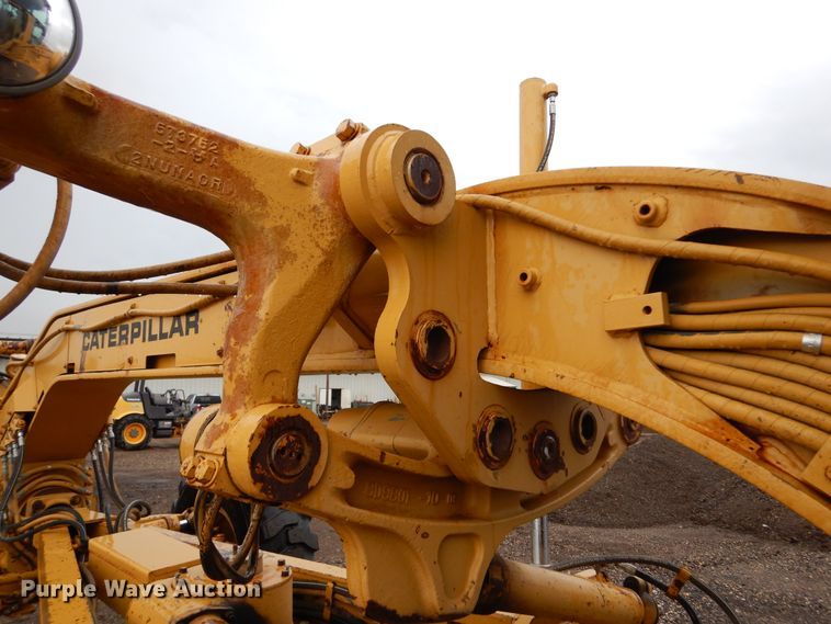 image for item DL6318 1984 Caterpillar 140G  motor grader