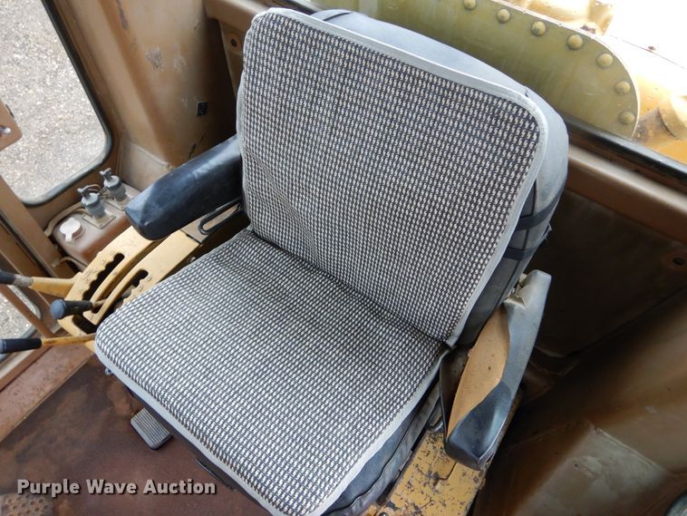 image for item DL6318 1984 Caterpillar 140G  motor grader