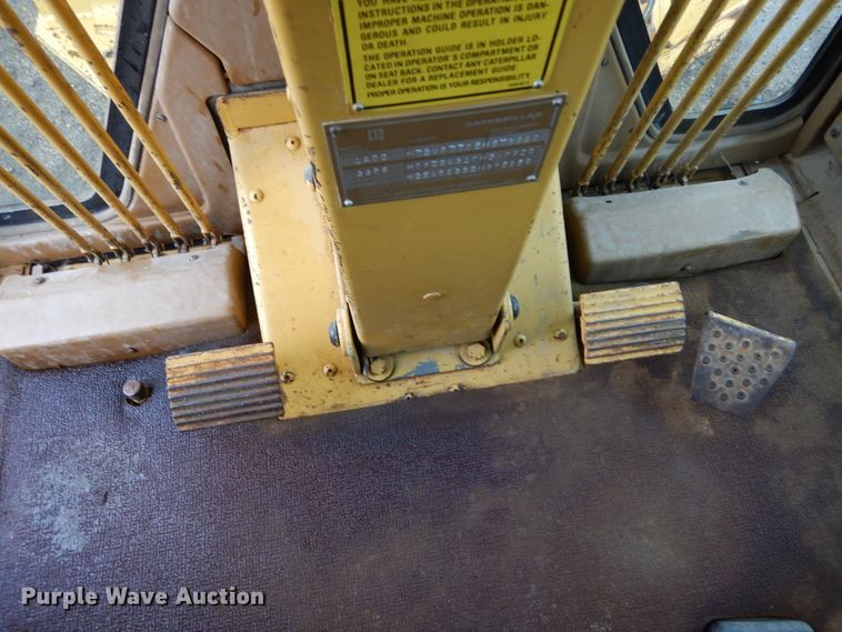 image for item DL6318 1984 Caterpillar 140G  motor grader