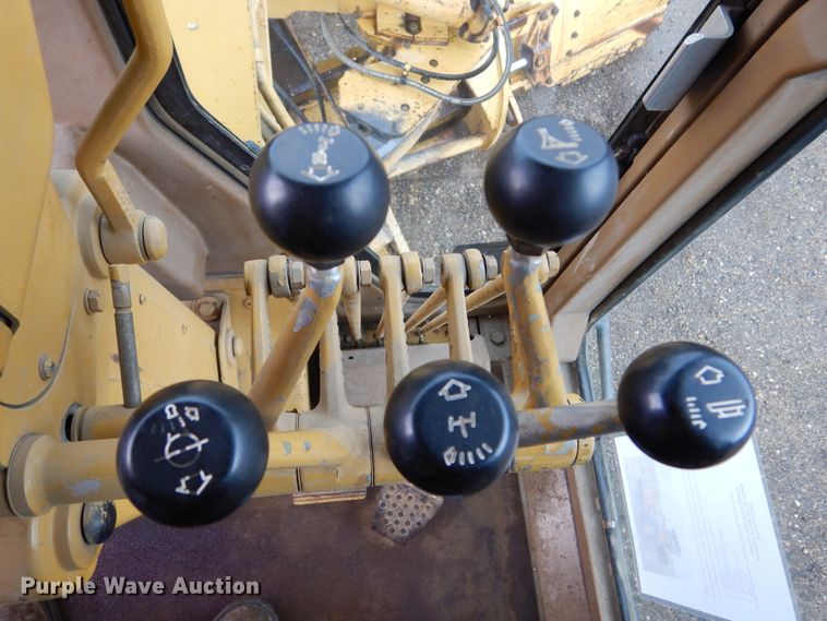 image for item DL6318 1984 Caterpillar 140G  motor grader