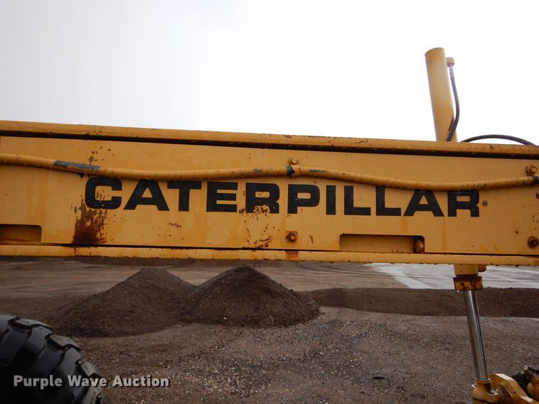 image for item DL6318 1984 Caterpillar 140G  motor grader