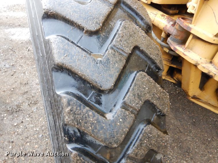 image for item DL6318 1984 Caterpillar 140G  motor grader