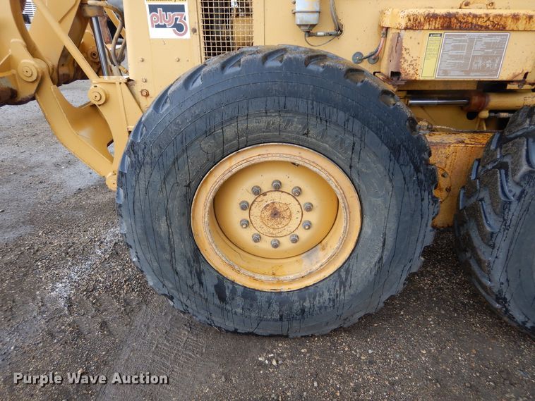 image for item DL6318 1984 Caterpillar 140G  motor grader