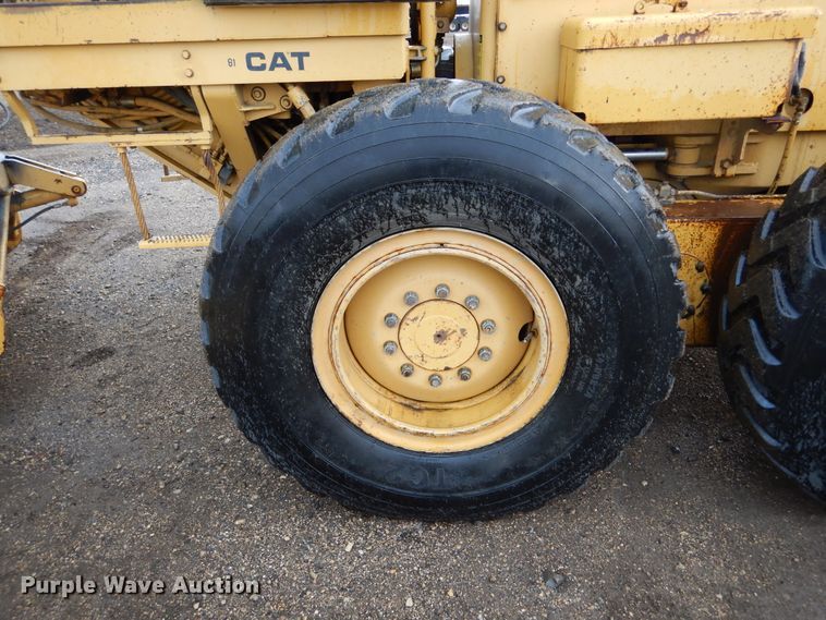 image for item DL6318 1984 Caterpillar 140G  motor grader