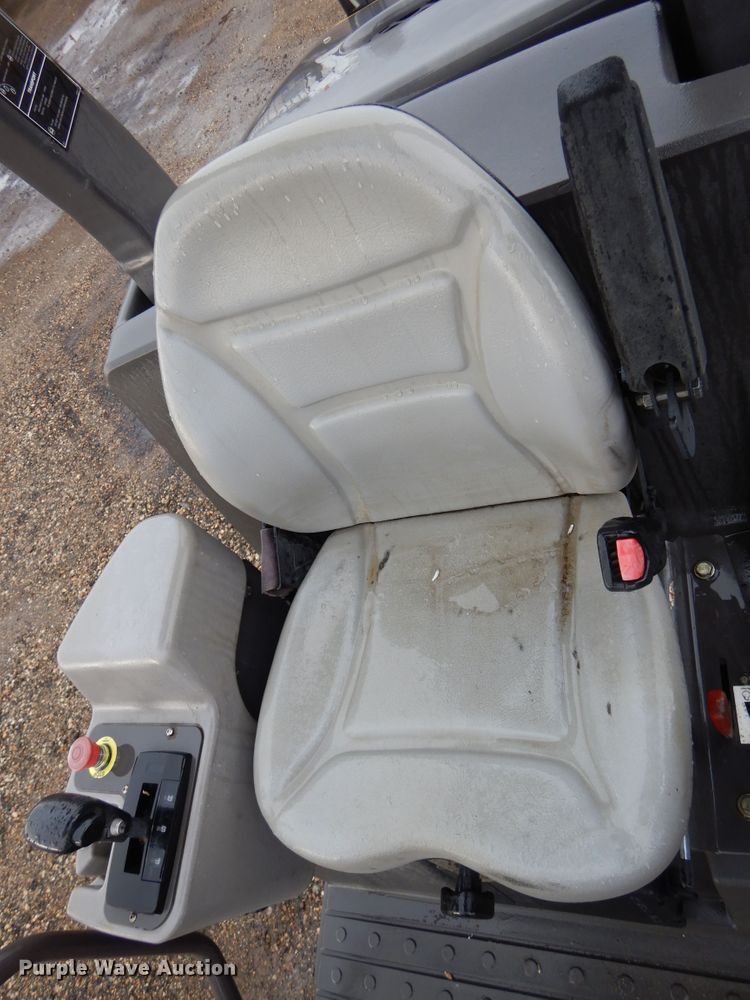 image for item DL6319 2010 Volvo SD45F  single drum vibratory roller