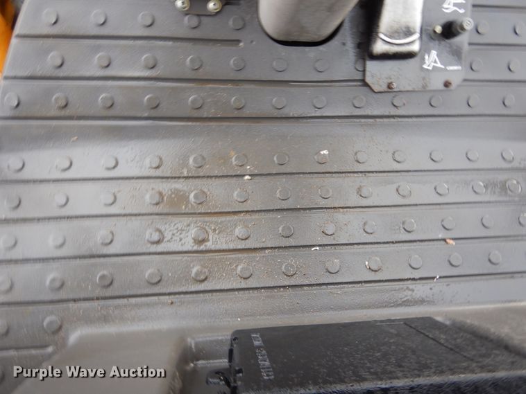 image for item DL6319 2010 Volvo SD45F  single drum vibratory roller