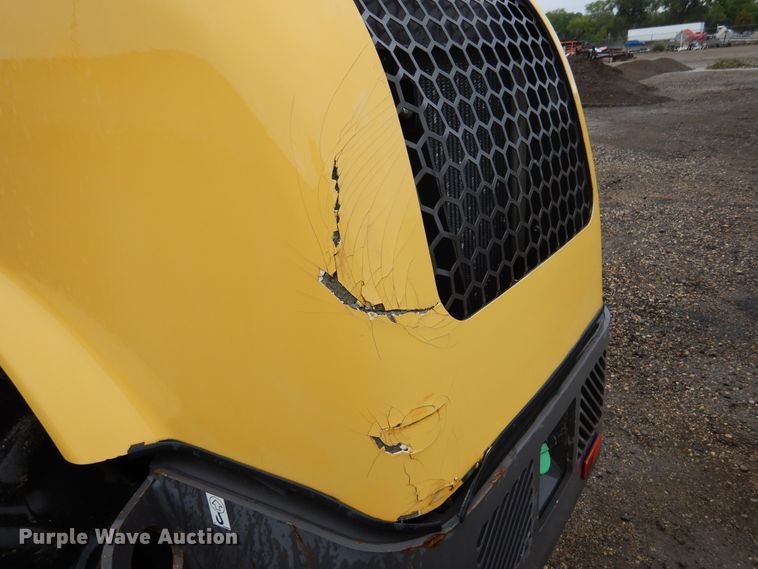 image for item DL6319 2010 Volvo SD45F  single drum vibratory roller