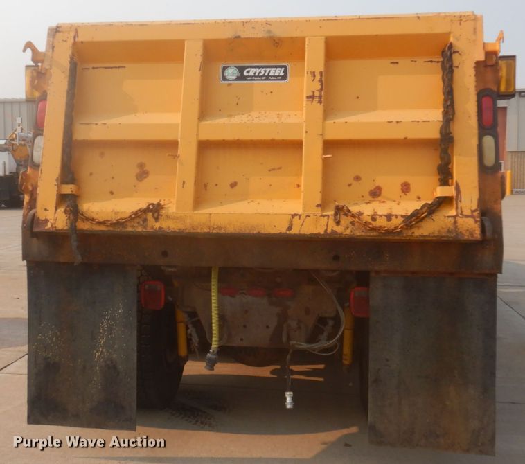 image for item JZ9849 2001 Sterling LT9500  dump truck